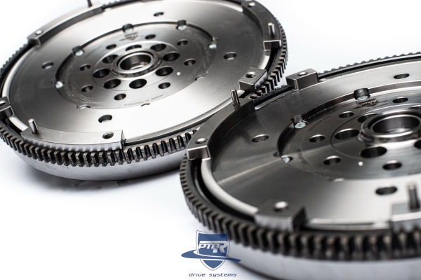 sport dual mass flywheel for R32 02Q - 10 hole connection